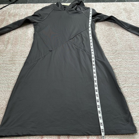 Betabrand Red Eye Charcoal Gray Long-Sleeve Travel Dress Size Small Hooded - Picture 10 of 13